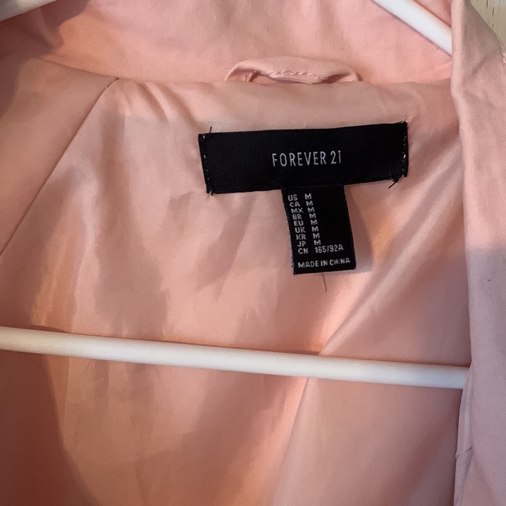 Women’s trench coat - Picture 2 of 5